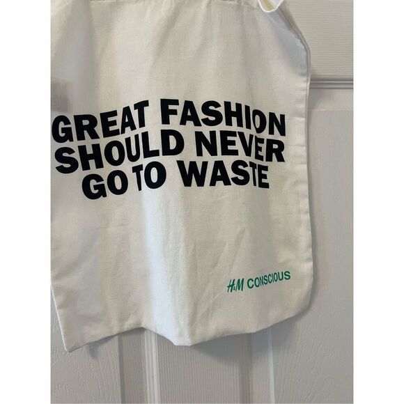 H&M CONSCIOUS REUSABLE TOTE BAG - Picture 2 of 9